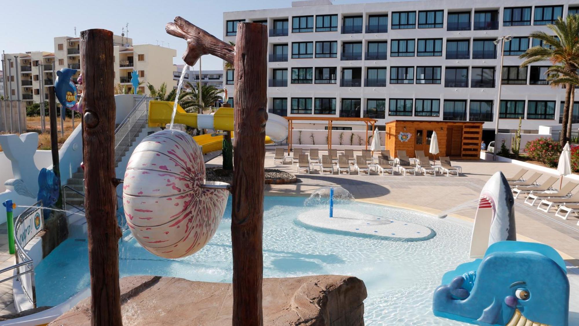 Marvell Club Hotel & Apartments Sant Antoni de Portmany Екстериор снимка