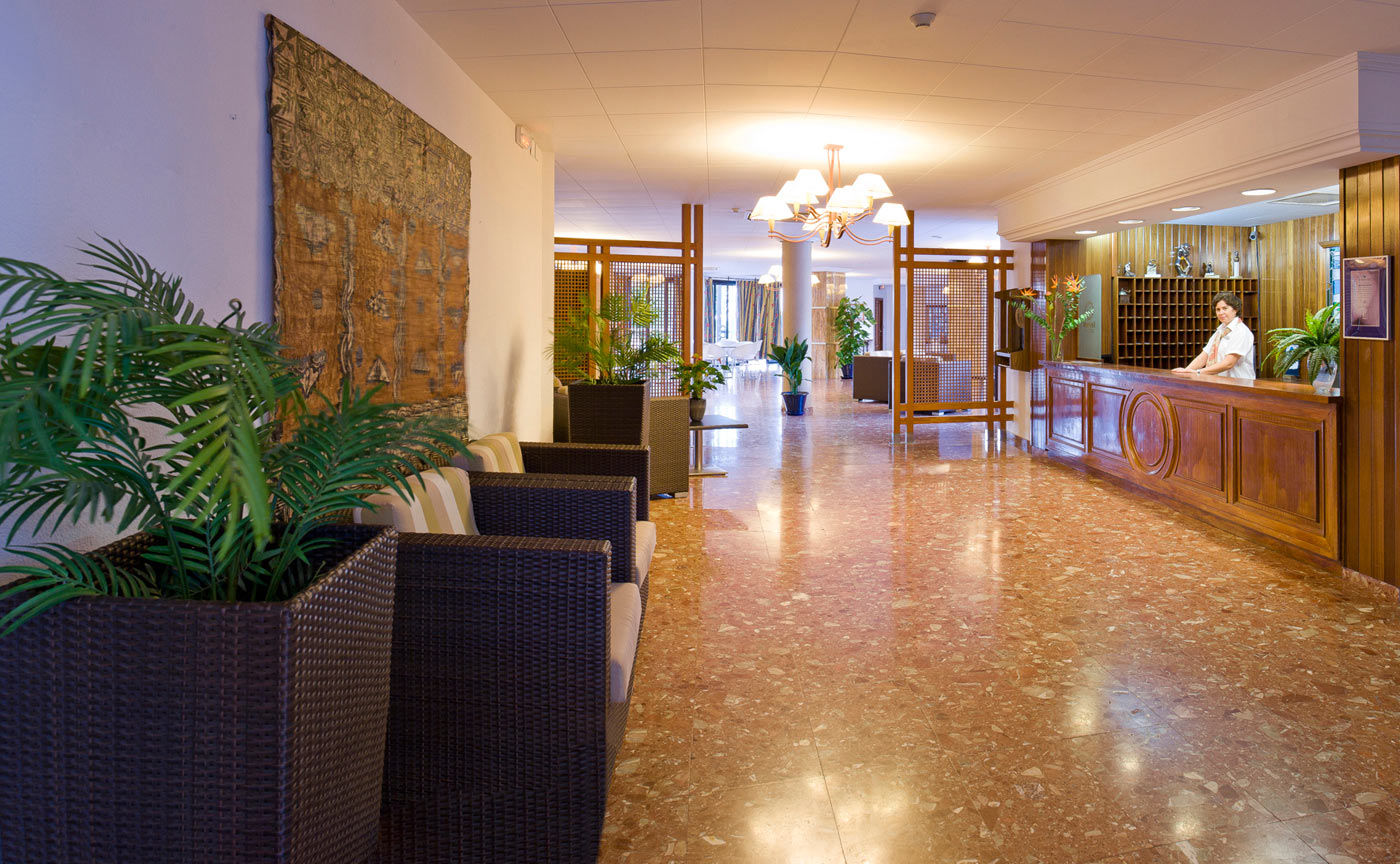 Marvell Club Hotel & Apartments Sant Antoni de Portmany Екстериор снимка